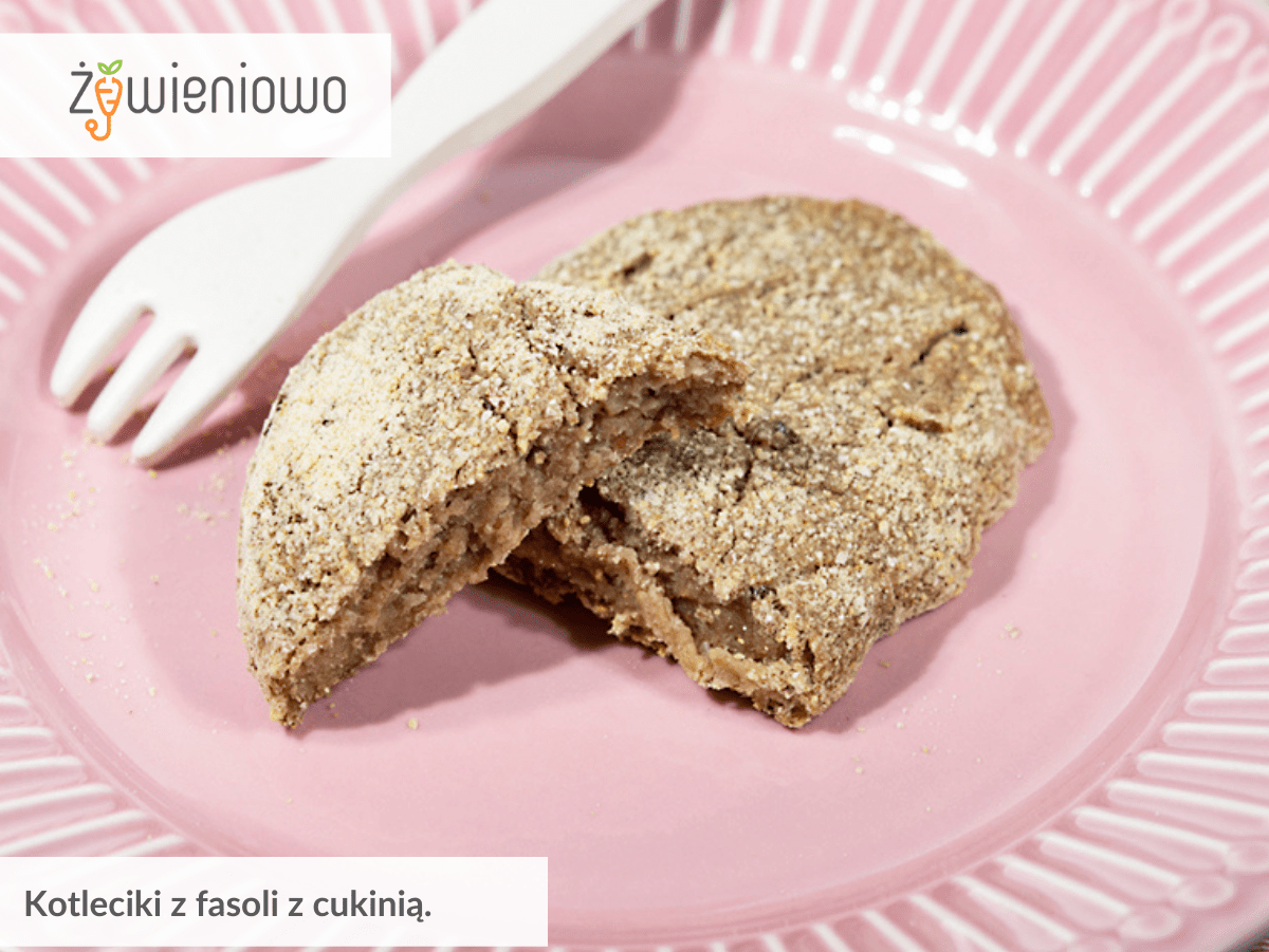 Kotleciki z&nbsp;fasoli z&nbsp;cukinią.