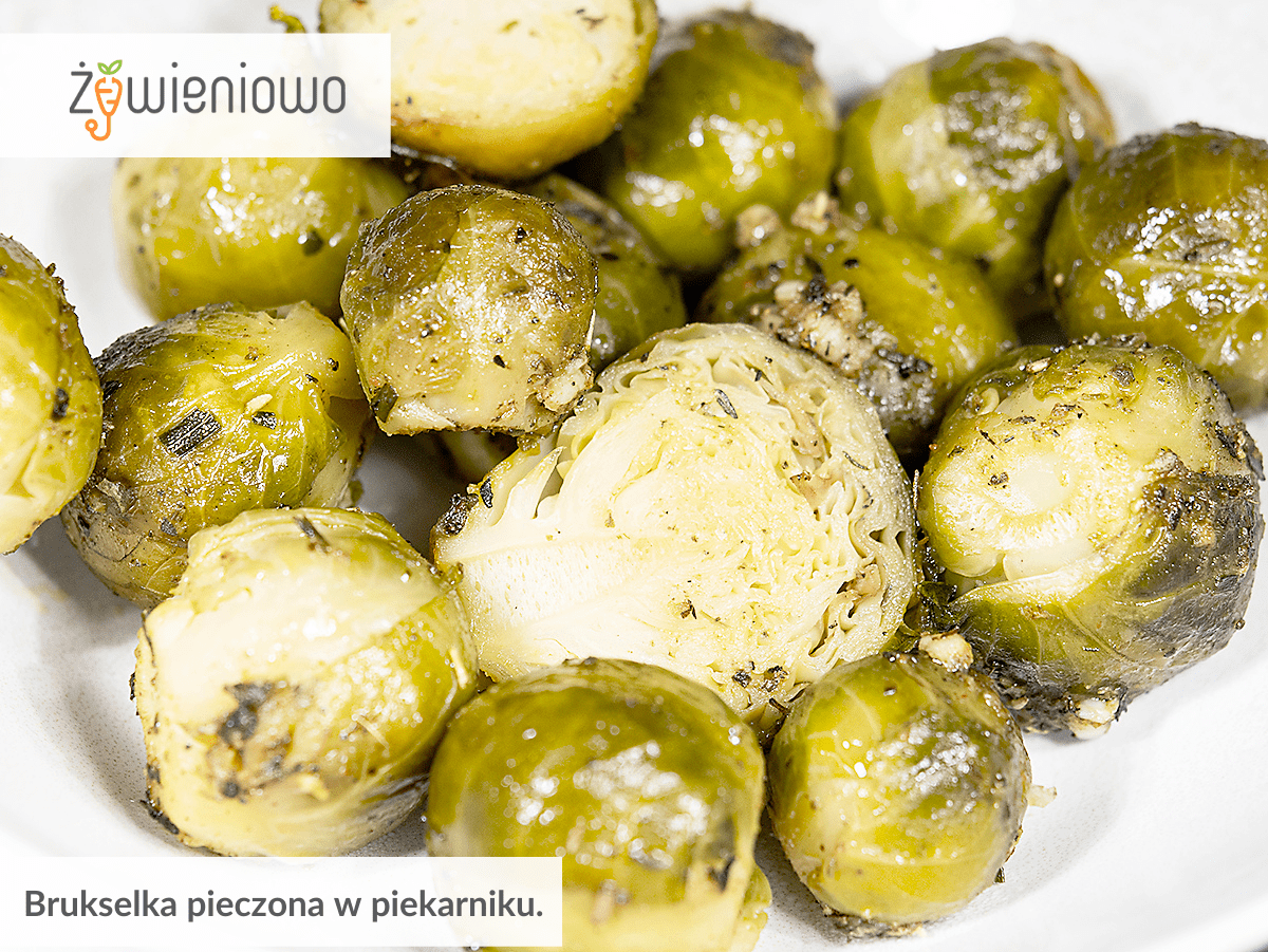 Brukselka pieczona w&nbsp;piekarniku.
